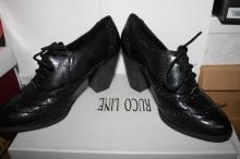 小店學府街 讓普通人也去感受高端鞋服箱包的優(yōu)雅魅力